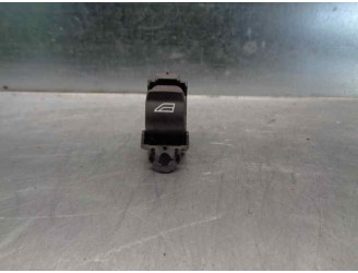 Recambio de mando elevalunas delantero derecho para volvo c30 2.4 20v diesel referencia OEM IAM 30774162 