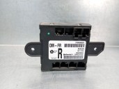 Recambio de centralita cierre para lancia voyager monospace (404_) 2.8 crd (rt, 53) referencia OEM IAM 05026862AE CONTINETAL