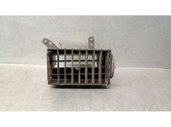 Recambio de aireador para chrysler grand voyager v (rt) 2.8 crd referencia OEM IAM 5028820AA 5028820AA 