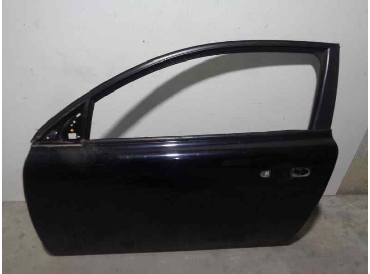 Recambio de puerta delantera izquierda para volvo c30 2.4 20v diesel referencia OEM IAM 31335483 NEGRA 3 PUERTAS