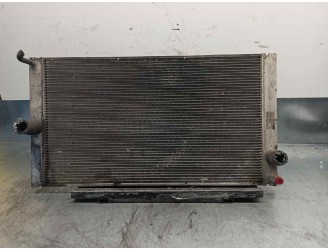 Recambio de radiador agua para volvo c30 2.4 20v diesel referencia OEM IAM 3M518005DB M5219001 BEHR