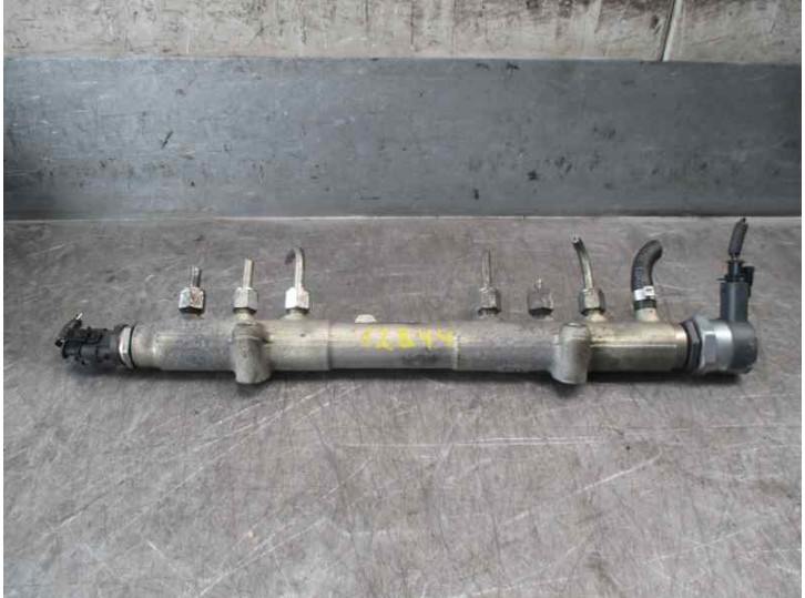 Recambio de rampa inyectora para volvo c30 2.4 20v diesel referencia OEM IAM 30757146 0445215023 BOSCH