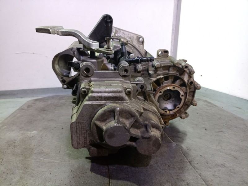 Recambio de caja cambios para skoda karoq (nu7, nd7) 1.6 tdi referencia OEM IAM TKK FM250340817 TKK1012937