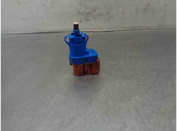 Recambio de interruptor para opel combo d 1.3 16v cdti referencia OEM IAM 50512681 