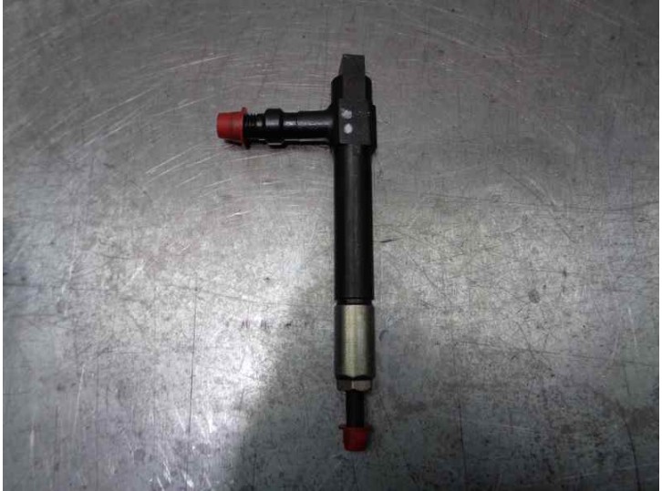 Recambio de inyector para mazda premacy (cp) 2.0 turbodiesel cat referencia OEM IAM RF4F13H50 DENSO