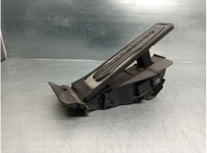 Recambio de potenciometro pedal para bmw serie 5 berlina (g30) 2.0 16v turbodiesel referencia OEM IAM 35426889824  