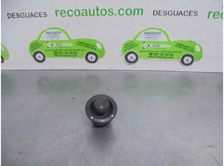 Recambio de mando retrovisor para renault clio ii fase ii (b/cb0) 1.2 referencia OEM IAM 7700429992F  