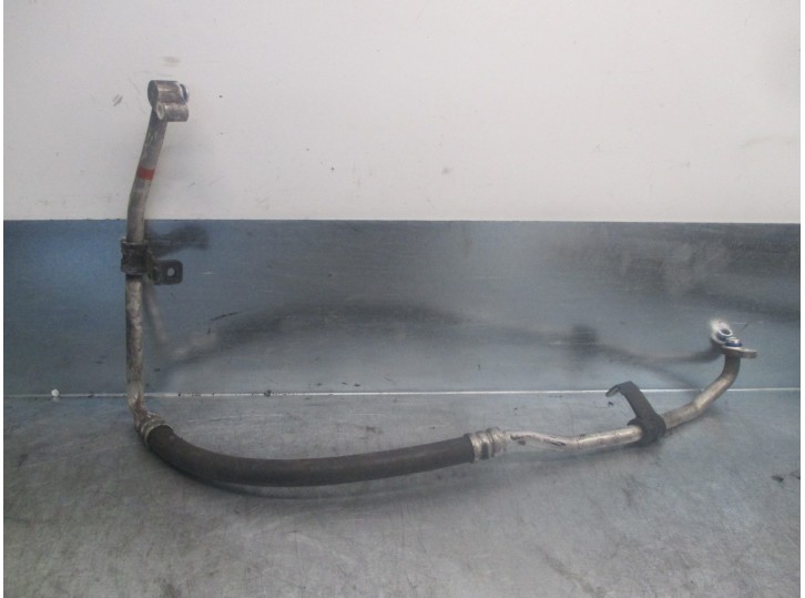 Replacement air conditioning pipes for Kia Cerato 1.5 CRDi OEM IAM reference 977642F500 