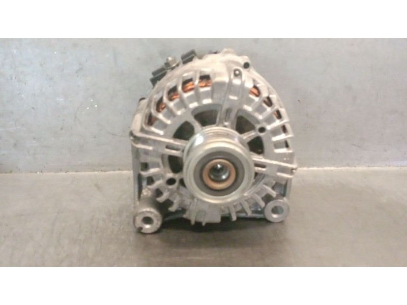Recambio de alternador para bmw 5 touring (f11) 520 d referencia OEM IAM 8507624 12318507625 2608669F