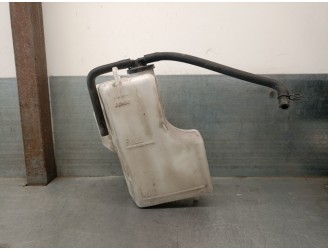 Recambio de deposito expansion para lexus gs (_s19_) 450h (grs191_, gws191_) referencia OEM IAM 1647031070 1647031070 