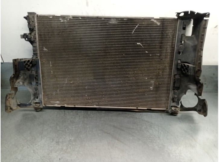 Recambio de radiador agua para volvo xc70 ii (136) d4 awd referencia OEM IAM 31368361 31368361 