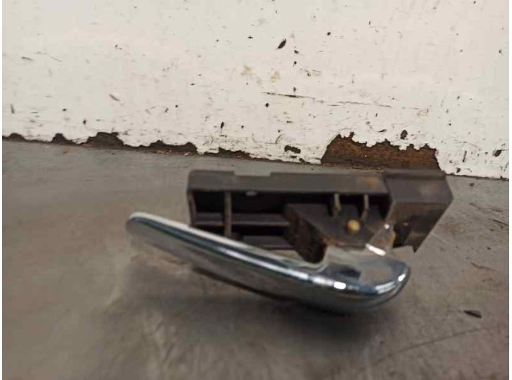 Recambio de maneta interior trasera izquierda para alfa romeo 156 sportwagon crosswagon q4 referencia OEM IAM   