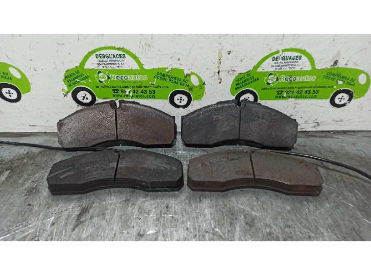 Recambio de pastillas de freno para renault maxity 2.5 diesel referencia OEM IAM BREMBO