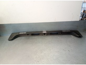 Recambio de molduras traseras para seat ibiza (6k) básico referencia OEM IAM 6K6853468 6K6853468 