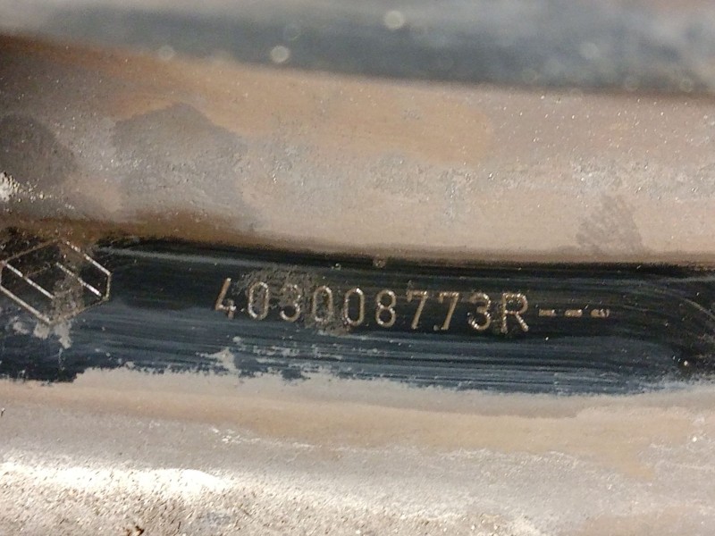 Recambio de llanta para dacia sandero ii 1.0 sce 75 (b8jc, b8jd) referencia OEM IAM 403008773R R156J15H2VIS40 