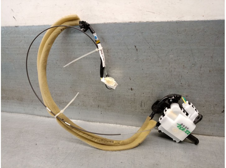 Recambio de motor tapa deposito combustible para mazda 3 hatchback (bp) 2.0 skyactiv-g m hybrid referencia OEM IAM BCJH56890B 