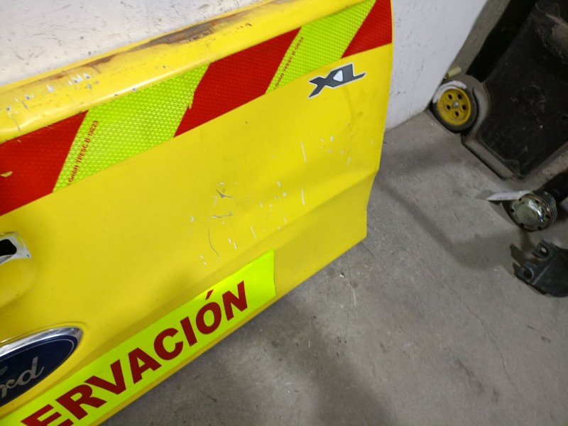 Recambio de porton trasero para ford ranger (tke) 2.2 tdci referencia OEM IAM 1939832 1939832 