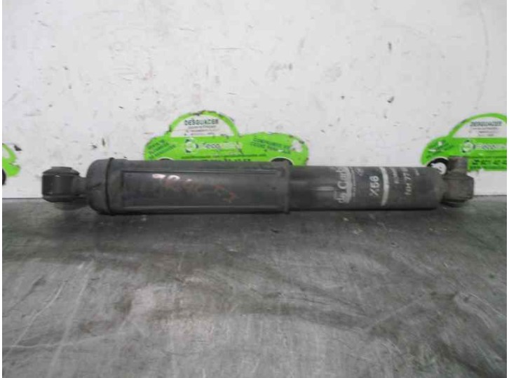 Recambio de amortiguador trasero izquierdo para renault laguna (b56) 2.0 referencia OEM IAM 7700824119G  
