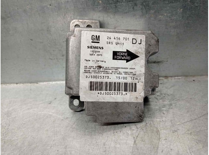 Recambio de centralita airbag para opel vectra b berlina 2.0 dti referencia OEM IAM 24416701DJ 5WK42975 SIEMENS