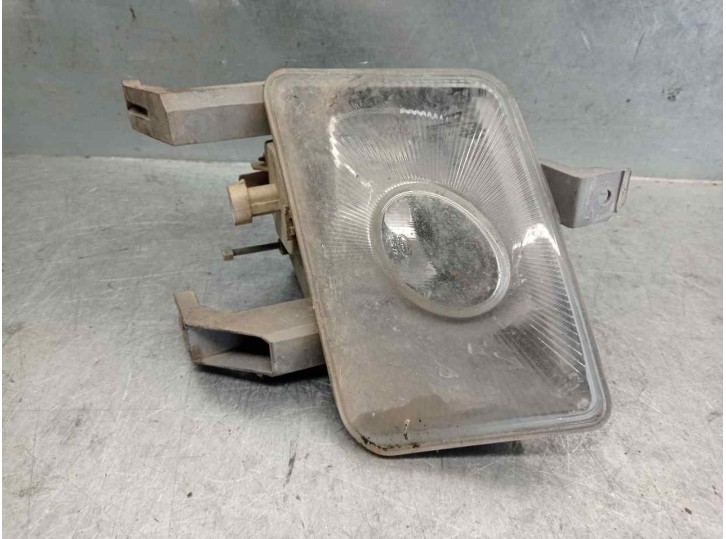 Recambio de faro antiniebla derecho para opel vectra b berlina 2.0 dti referencia OEM IAM 90585030 