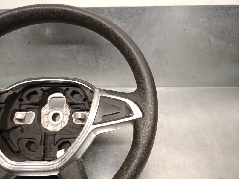 Recambio de volante para dacia sandero ii 1.0 sce 75 (b8jc, b8jd) referencia OEM IAM 484001085R 484001085R 