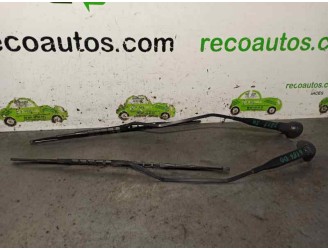 Recambio de brazo limpia delantero derecho para smart coupe 0.6 turbo cat referencia OEM IAM 3020001221V005 