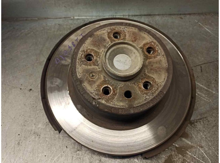 Recambio de mangueta trasera derecha para opel vectra b berlina 2.0 dti referencia OEM IAM 1604002  