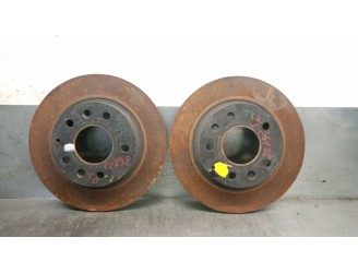 Recambio de disco freno trasero para mazda 3 hatchback (bp) 2.0 skyactiv-g m hybrid referencia OEM IAM B45G26251A B45G26251A 