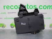 Recambio de caja reles / fusibles para opel astra h caravan 1.7 16v cdti referencia OEM IAM 13115937 329510614 