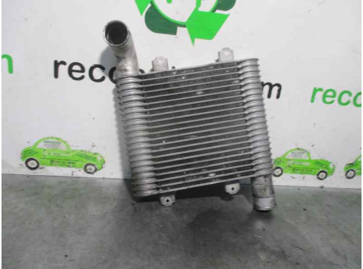 Recambio de intercooler para kia carens 2.0 turbodiesel cat referencia OEM IAM 2827127350  
