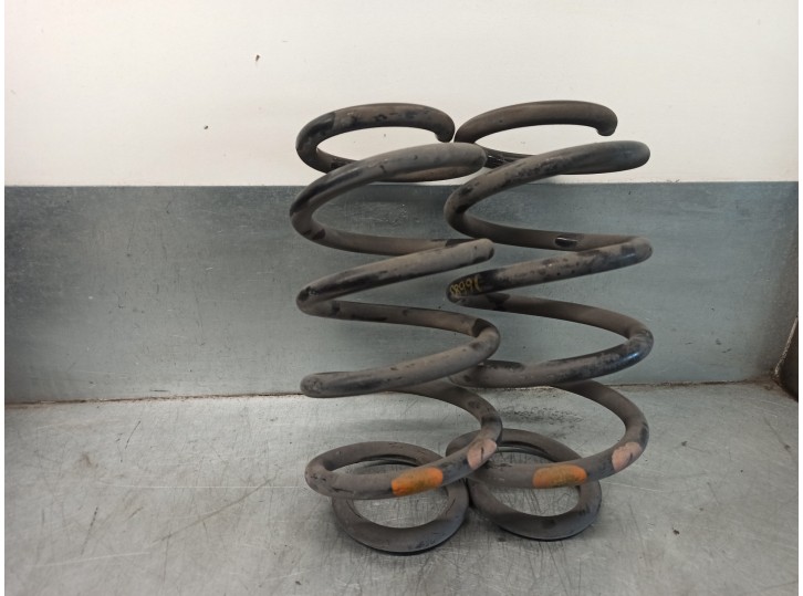 Recambio de muelle amortiguacion para dacia logan mcv 1.5 dci diesel cat referencia OEM IAM 6001550900 