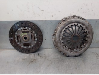 Recambio de kit embrague para peugeot 208 (p2) 1.2 puretech referencia OEM IAM 9601139380 9834066780 LUK