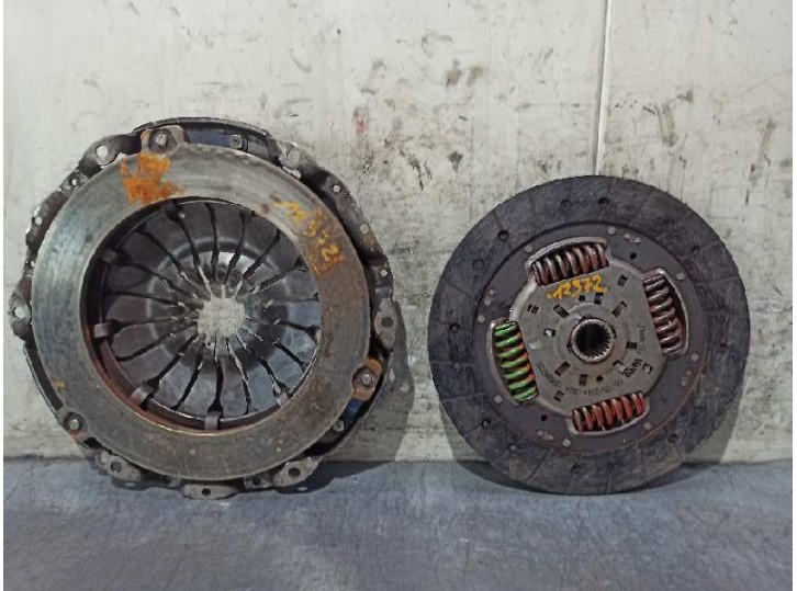 Recambio de kit embrague para ford transit connect (tc7) 1.8 tdci cat referencia OEM IAM C0584735 300095177814240 SACHS
