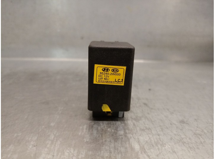 Recambio de modulo electronico para hyundai i30 station wagon (gd) 1.6 crdi referencia OEM IAM 952402W000  