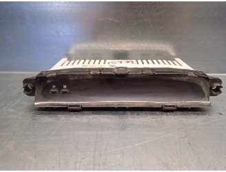 Recambio de pantalla multifuncion para toyota land cruiser (j12) 3.0 d-4d gx referencia OEM IAM 8391060180 022200792 14 PINES