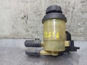 Recambio de deposito servo para kia carens (un) 2.0 crdi referencia OEM IAM 571502G000 