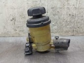 Recambio de deposito servo para kia carens (un) 2.0 crdi referencia OEM IAM 571502G000 