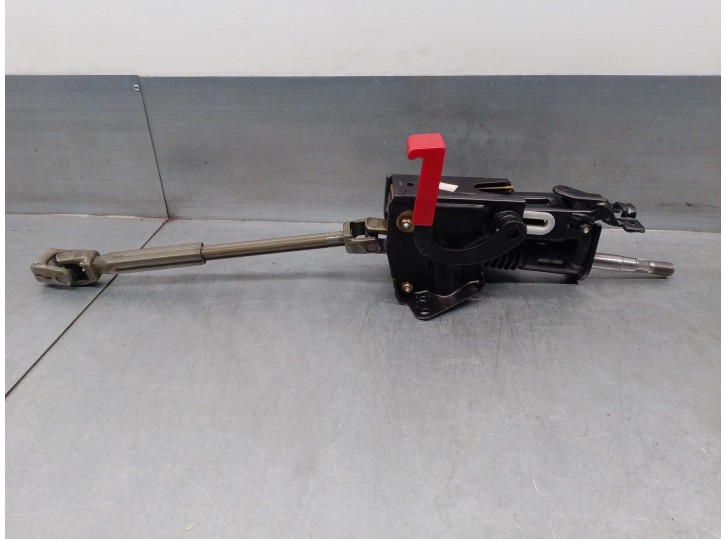 Replacement steering column for Fiat Coupé (175) 1.8 16V CAT OEM IAM reference 7798931 46528572 