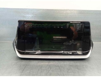 Replacement multifunction screen for Peugeot 208 (P2) 1.2 PureTech OEM IAM reference 9838129680 E456386B VALEO