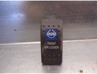 Recambio de mando para toyota land cruiser (j12) 3.0 d-4d gx referencia OEM IAM 5105059 