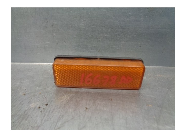 Recambio de piloto lateral derecho para peugeot j5 (280) 2.5 diesel referencia OEM IAM 632530 