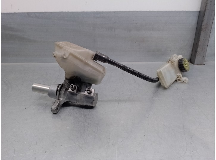 Recambio de bomba freno para citroën c4 picasso seduction referencia OEM IAM 1610017880 03350890841 ATE