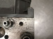 Recambio de abs para toyota avensis berlina (t25) 2.0 turbodiesel cat referencia OEM IAM 4454005033 4405005063 