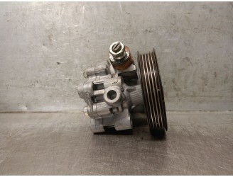 Recambio de bomba servodireccion para toyota avensis berlina (t25) 2.0 turbodiesel cat referencia OEM IAM 4431005100 4431005100 