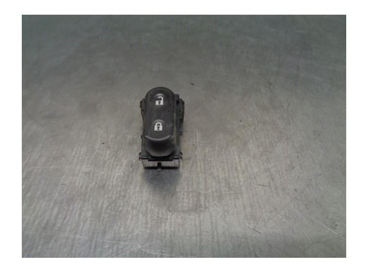 Recambio de interruptor para cadillac srx v6 elegance referencia OEM IAM 25752613  