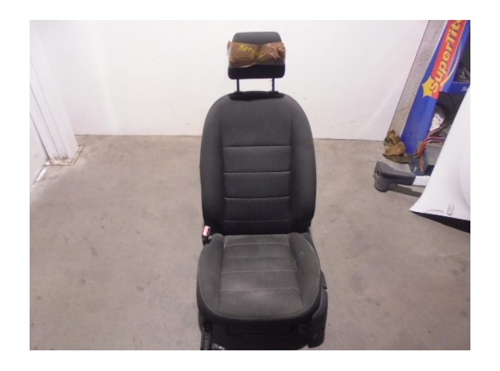 Recambio de asiento delantero izquierdo para ford focus lim. (cb4) titanium referencia OEM IAM TELA GRIS OSCURO 5 PUERTAS
