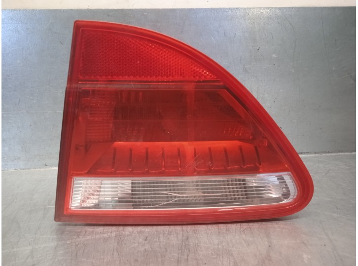 Replacement rear right tail light for Seat Exeo Saloon (3R2) 2.0 TDi OEM IAM reference 3R5945094B 89320241 VALEO