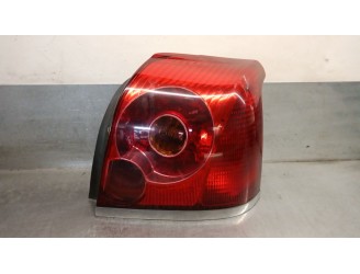 Recambio de piloto trasero derecho para toyota avensis berlina (t25) 2.0 turbodiesel cat referencia OEM IAM 8155105140 815510514