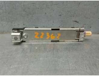 Recambio de antena para audi a3 sportback (8va, 8vf) 2.0 tdi referencia OEM IAM 8V4035225B 920286313 