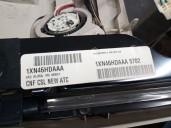 Replacement console for Lancia Voyager minivan (404_) 2.8 CRD (RT, 53) OEM IAM reference 1XN46HDAAA K1KM51DX9AA 
